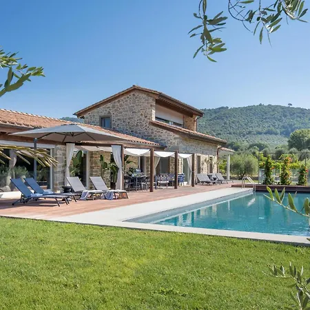 Pet Friendly In Cortoreggio With Sauna Holiday home *